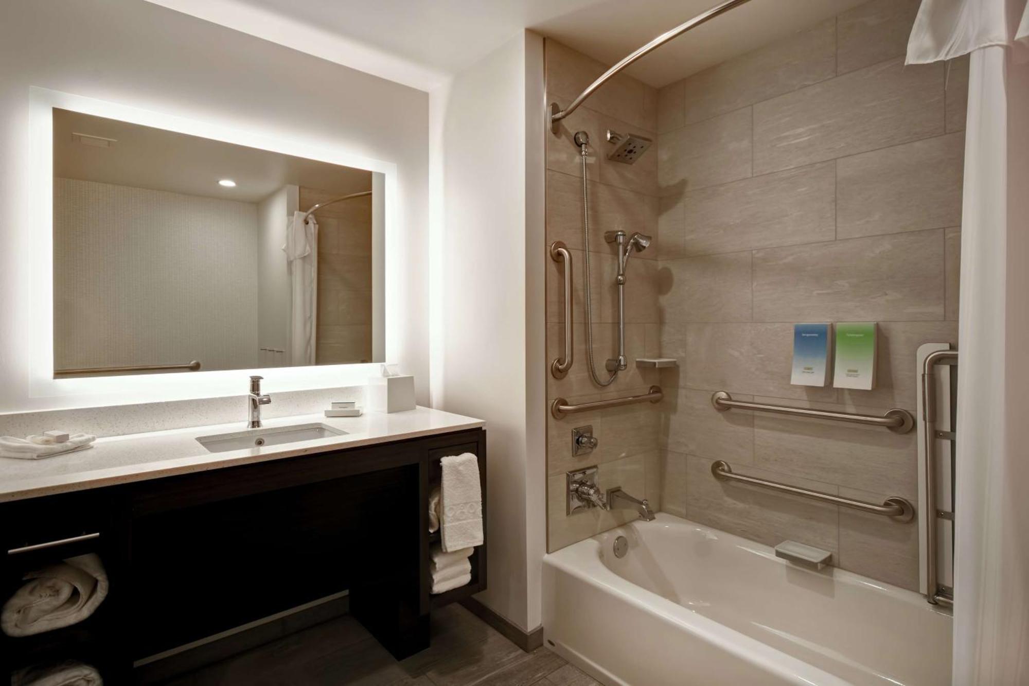 โฮม2 สวีท บาย ฮิลตัน ลอสแองเจลิส มอนเตเบลโล Hotel ภายนอก รูปภาพ
